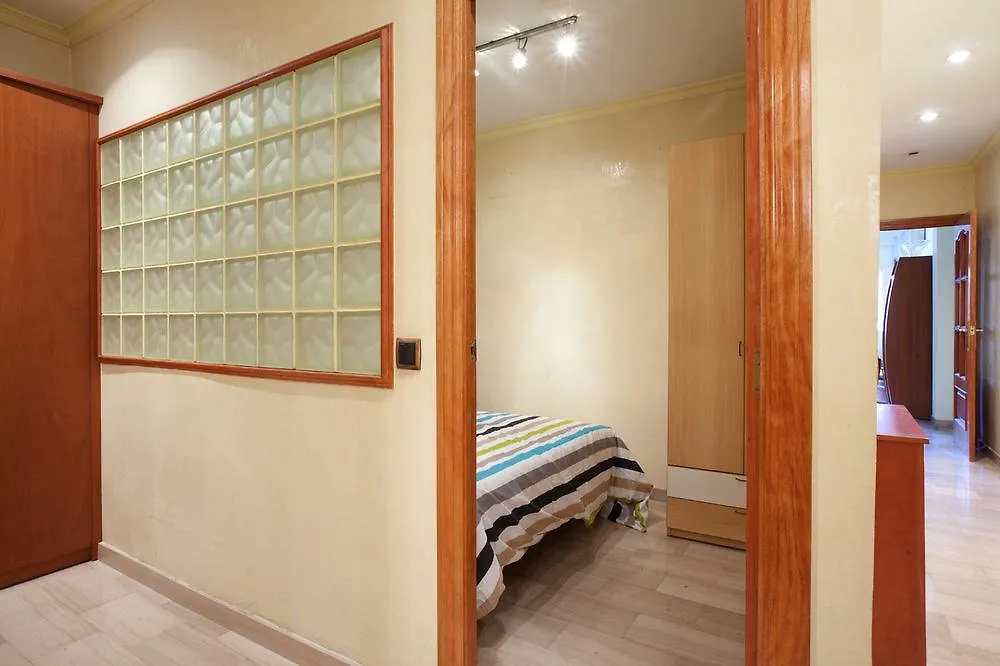 Flateli Lepanto Apartment Barcelona Spain
