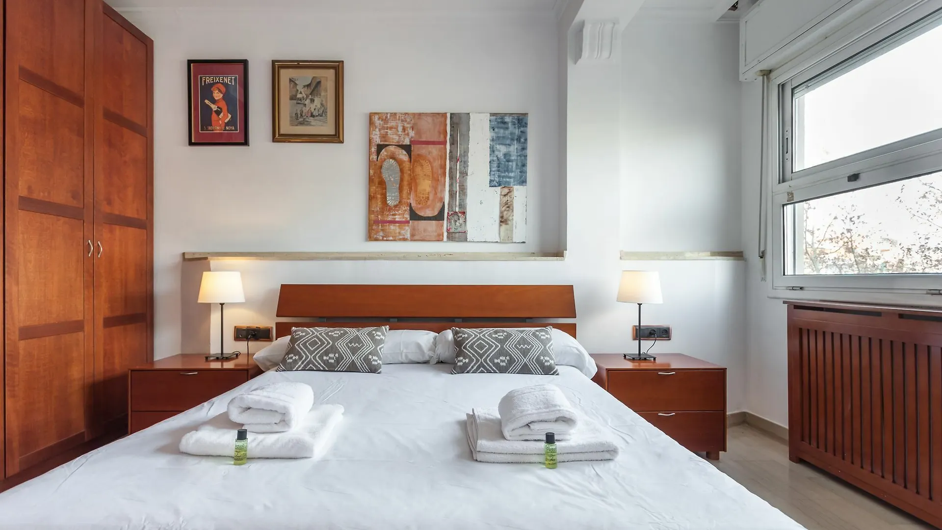 Flateli Lepanto Apartment Barcelona